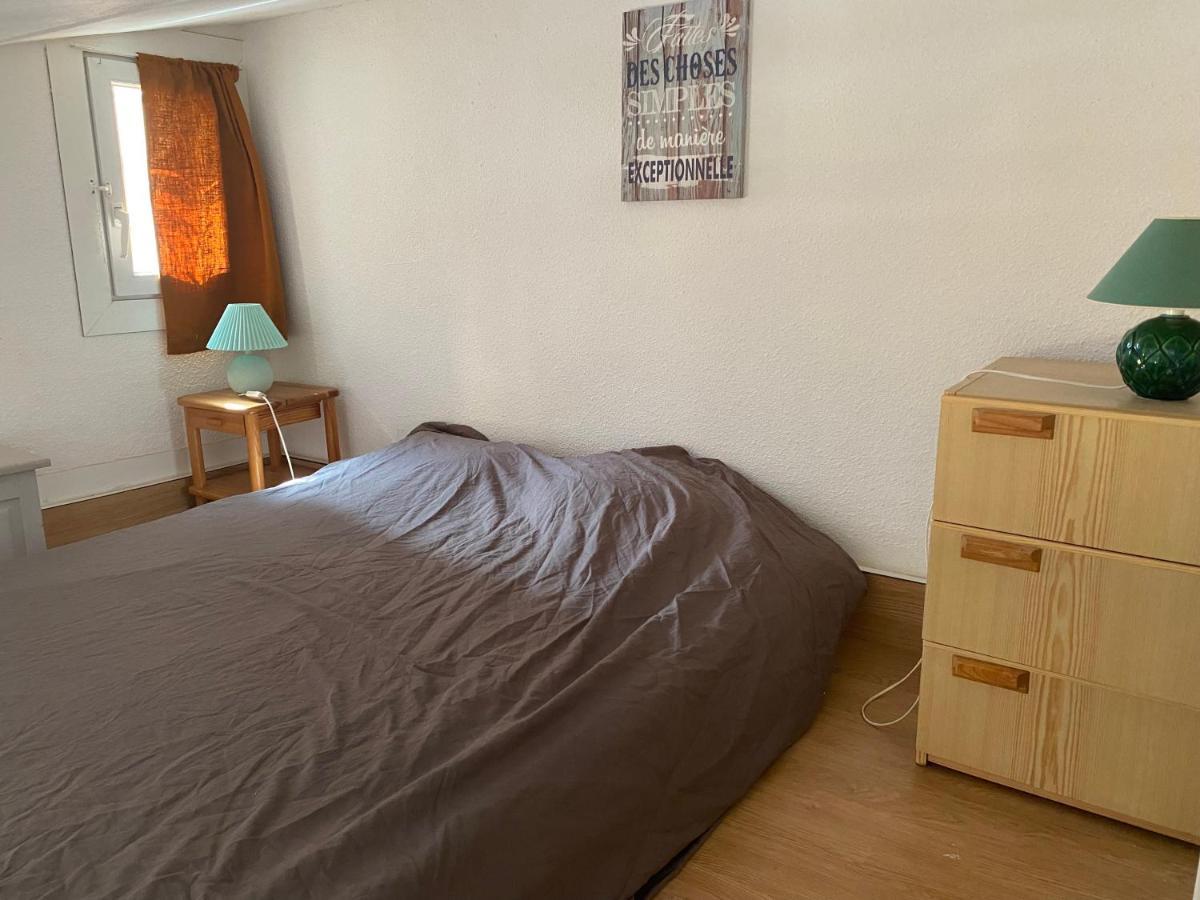 Joli Appartement Mezzanine Avec Parking La Roquille Agde Luaran gambar