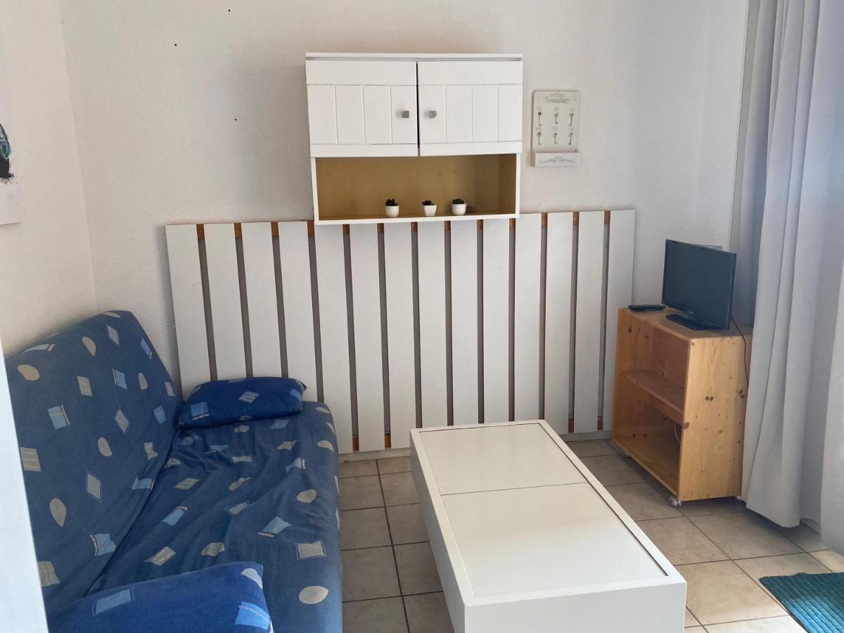 Joli Appartement Mezzanine Avec Parking La Roquille Agde Luaran gambar